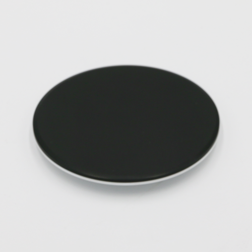 Contrast plate black/white product photo